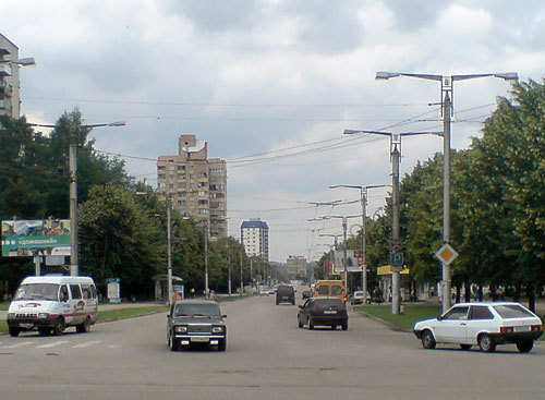 Кабардино-Балкария, Нальчик, проспект Кулиева. Фото с сайта www.panoramio.com/photo/3243431