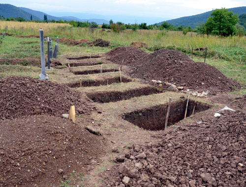 Могилы боевиков в Дуиси, Грузия, сентябрь 2012 г. Фото: Information Center of Kakheti,  http://ick.ge