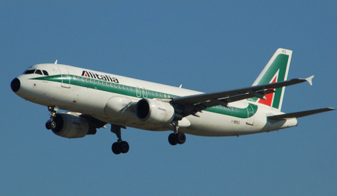 Аэробус А320 компании Alitalia. Фото: jmiguel rodriguez, http://www.flickr.com/photos/jmiguel