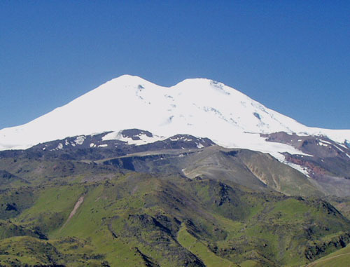 Эльбрус, Кабардино-Балкария. Фото: Александр Сорель, http://commons.wikimedia.org/