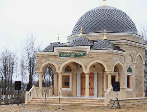 Зиярат в селе Гехи Урус-Мартановского района Чечни. Фото пресс-службы администрации Урус-Мартановского муниципального района, http://u-martan.ru