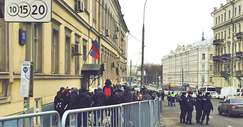 Здание Басманного суда Москвы. 8 марта 2015 г. Фото корреспондента "Кавказского узла"