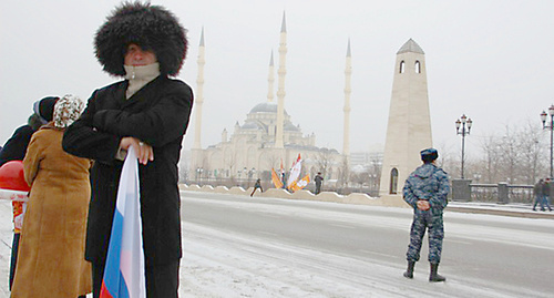 Улица Грозного во время эстафеты олимпийского огня 28.01.2014. Фото Магомеда Магомедова для "Кавказского узла"