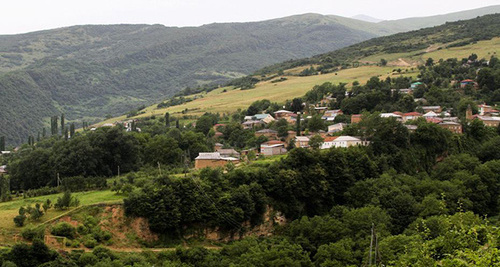 Джули, Табасаранский район Дагестана. Фото: Тажутдин Рамазанов, http://odnoselchane.ru/?page=photos_of_category&sect=1658&init_id=65402&com=photogallery