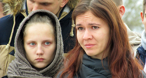 Участники акции памяти жертв теракта. Волгоград, 22.10.2016. Фото Вячеслва Ященко для "Кавказского узла"