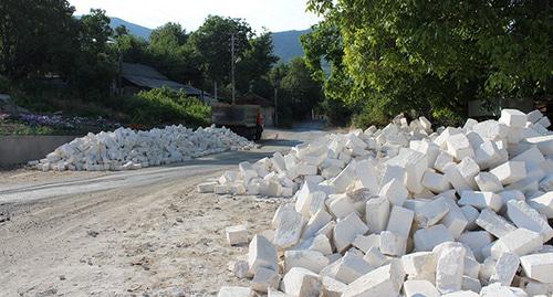 У въезда в село Азох Гадрутского района Нагорного Карабаха Фото Алвард Григорян для "Кавказского узла"