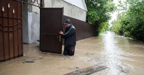 Подтопление в селе Левокумка Ставропольского края. 25 мая 2017 г. © Фото Антона Подгайко, Юга.ру