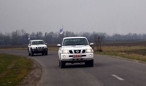 Автомобили миссии ОБСЕ. Фото: пресс-служба Министерства обороны Азербайджана https://mod.gov.az/ru/news/monitoring-zavershilsya-bez-incidentov-28205.html