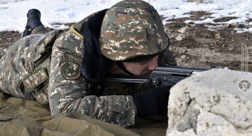 Солдат армянской армии. Фото: пресс-служба МО Армении http://www.mil.am/hy/news/6254