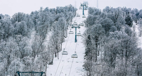 Канатная дорога на курорте Бакуриани. Фото: пресс-служба курорта https://www.facebook.com/Bakuriani.ski/photos/2669157543228411