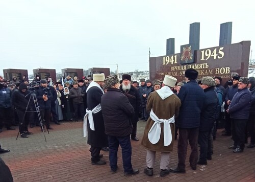 Акция у мемориального комплекса 23.02.23. Фото пресс-службы оргкомитета по проведению траурных мероприятий ко Дню памяти депортации чеченцев и ингушей.